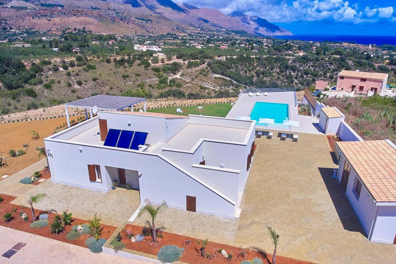 Villa Etesiae 卡斯泰拉马莱 外观 照片
