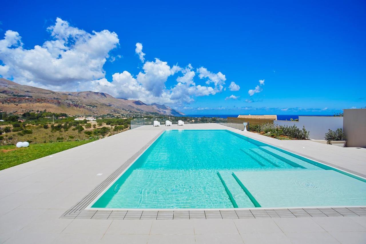 Villa Etesiae 卡斯泰拉马莱 外观 照片