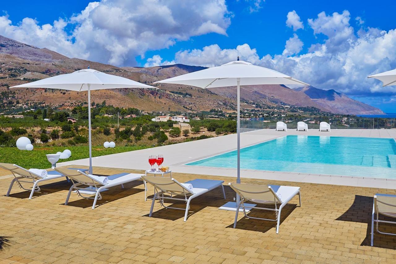 Villa Etesiae 卡斯泰拉马莱 外观 照片